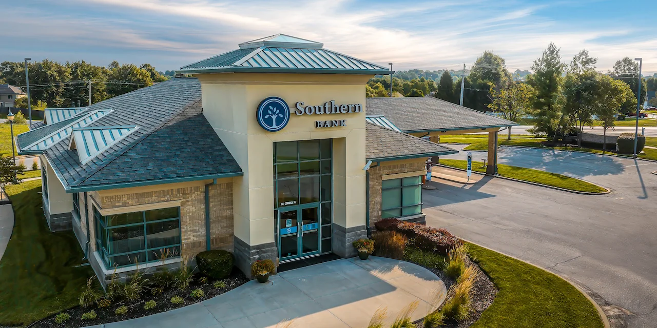 Southern Bank building in Kearney, MO